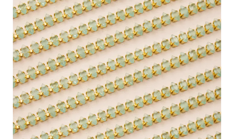 Cadena strass Cristal Verde Vidrio de 3*6mm  / Cadenas de Latón / Zamak