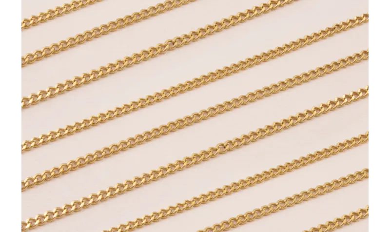 Cadena S.Steel 316L eslabón retorcido 3mm Oro