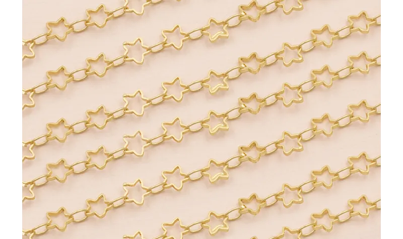 Cadena Estrellas de 5mm Oro Mate