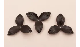 Flor pétalos relieve 45mm diam. Malva / Hilos y Cordones, Cuero y piel