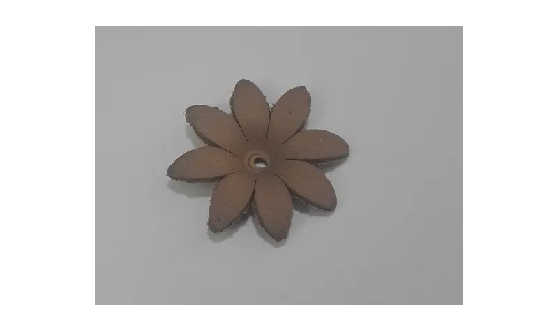 Flor 30mm Beige / Hilos y Cordones, Cuero y piel