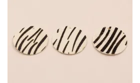 Disco Piel tintada 29mm Cebra / Hilos y Cordones, Cuero y piel