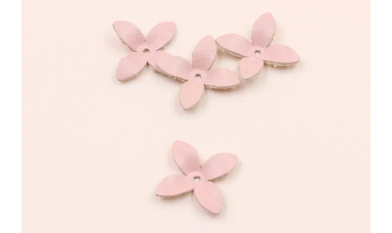 Campanilla 20mm Rosa / Hilos y Cordones, Cuero y piel