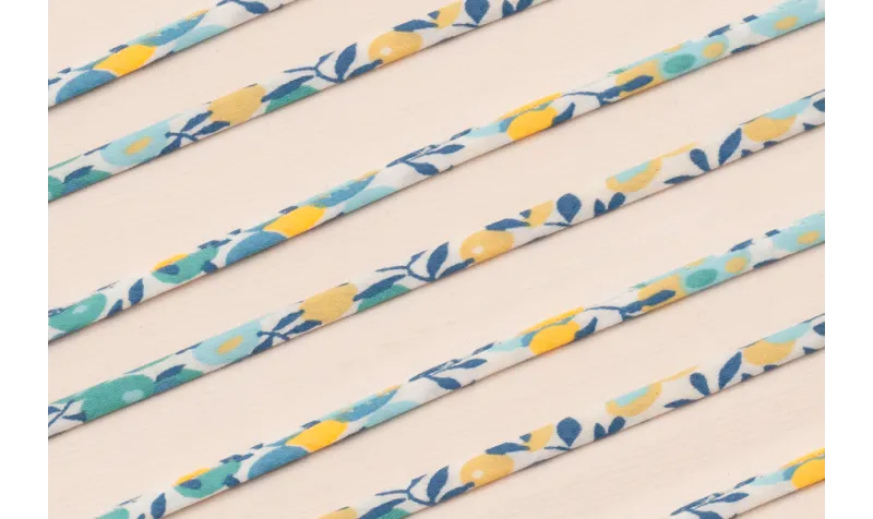 Lazo 4mm Liberty Flores Azul, Turquesa y Fluor / Lazos