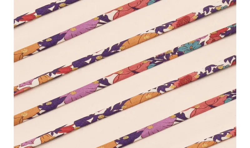 Lazo 4mm Liberty Flores Multicolor Fondo Blanco / Lazos