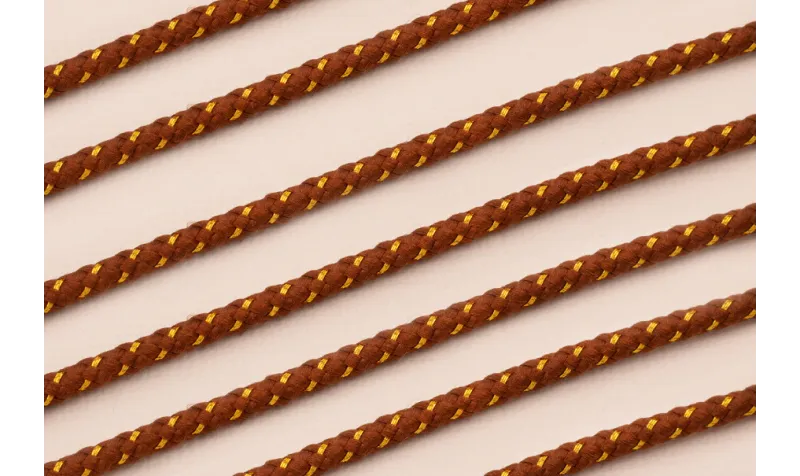 Cordón de 3mm Marrón con hilo dorado