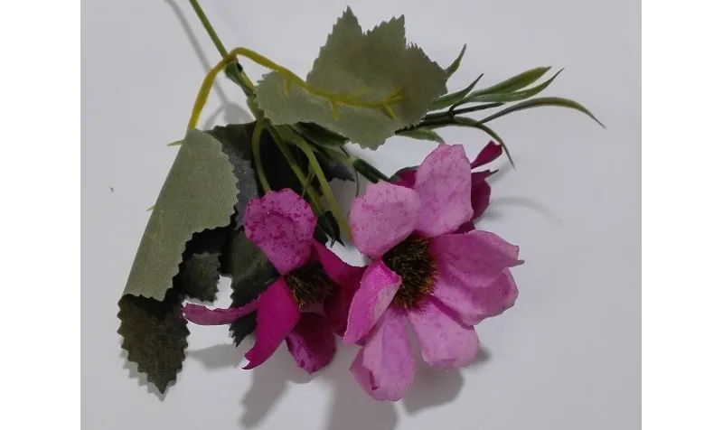 Ramillete flores 4 a 5cms diametro Rosa Fuerte / Complementos de Pelo