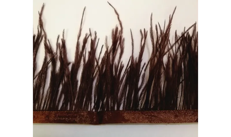 Fleco 100mm Teñido Marrón / Cuentas y Plumas