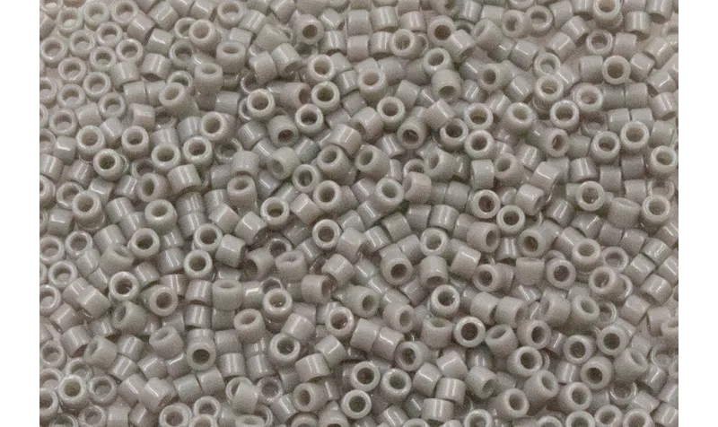 Bolsa de 8grs Delica 11/0 Opaque Grey / Delicas de 