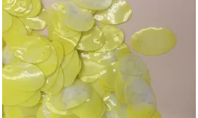 Lentejuela Ovalo 25*16mm Amarillo / Cuentas y Lentejuelas