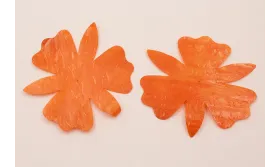 Flor de 80mm Naranja Opaco Rugoso / Cuentas y Lentejuelas