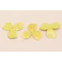Flor 3 pétalos 35mm diametro Amarillo y Metal / Cuentas y Lentejuelas