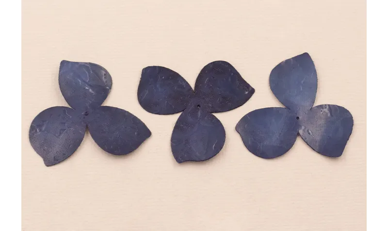 Lentejuela Trebol 3 Hojas 35mm Azul Marino Textura / Cuentas y Lentejuelas