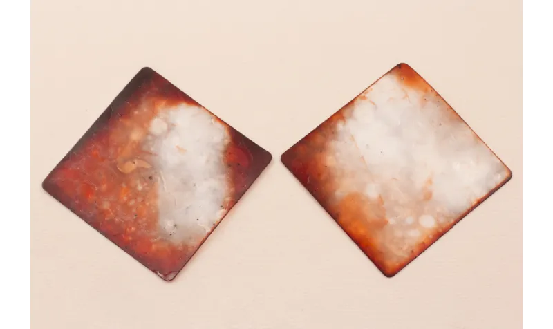 Lentejuela Cuadrado de 50mm Vino Trans con Textura / Cuentas y Lentejuelas