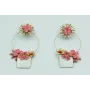 Pendientes aro con flores rosas cosidas y rectangu