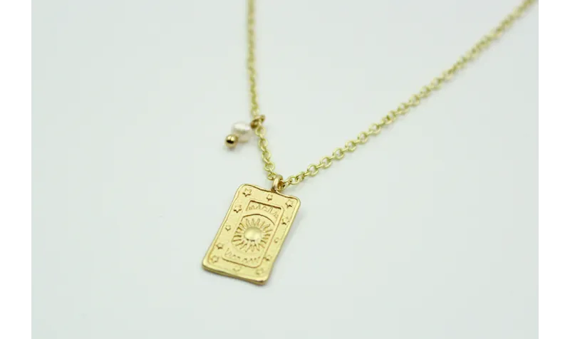 Solitario cadena eslabón pequeño oro mate con chap