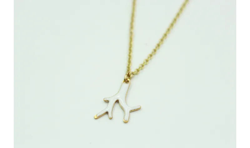 Solitario de cadena de eslabón pequeño oro mate y 