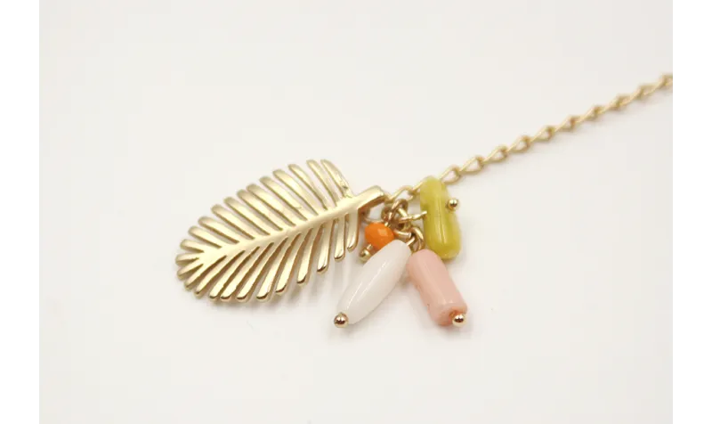 Pulsera cadena de eslabon con palmera y semiprecio