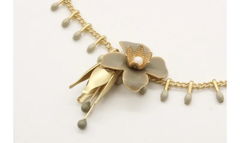 Pulsera cadena de cerillas grises rematada con cam