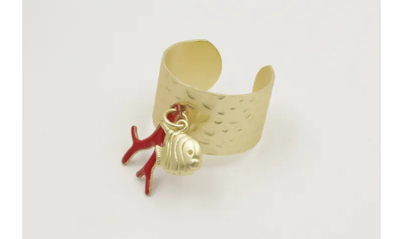 Anillo base labrada dorada mte con rama plana de c