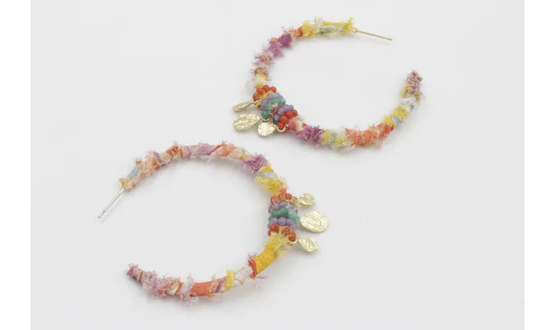 Pendientes aro plano forrado de lazo tubo kimono a