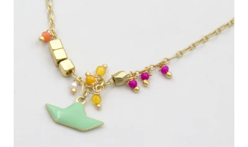 Collar cadena eslabón ovalado dorado mate con colg