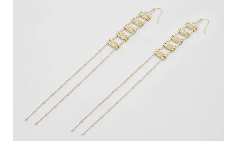 Pendientes gancho con entrepiezas perlas pegadas y