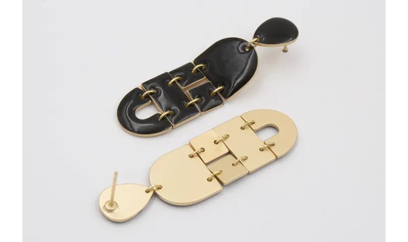 Pendientes perno gota, semi ovalo, cuadrado, recta