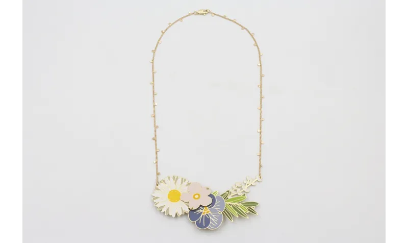 Collar cadena chapitas dorad mate con piezas esmal