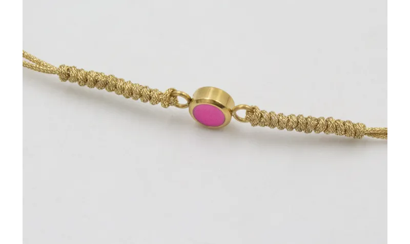 Pulsera acero inoxidable hilo dorado con entrepiez