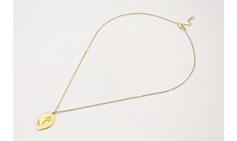 Collar ORO18k-3 micras cadena eslabón pequeño con 