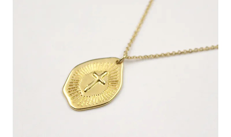 Collar ORO18k-3 micras cadena eslabón pequeño con 