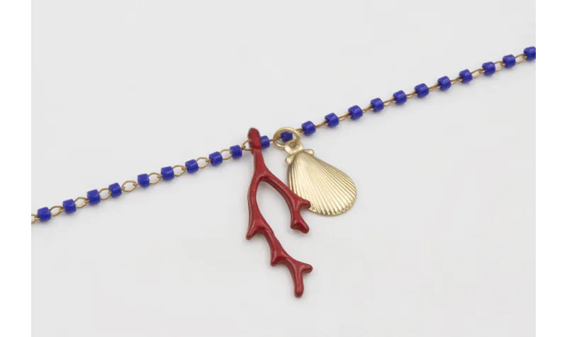 Pulsera cadena miyuki azulona con colgante concha 