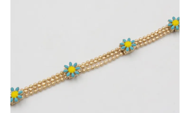 Pulsera cadena facetadas triple dorado mate con ma