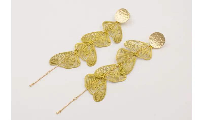 Pendientes perno disco dorado mate con cadena list