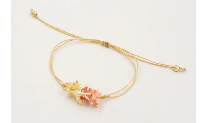 Pulsera hilo dorado con nudo serpiente con burruño