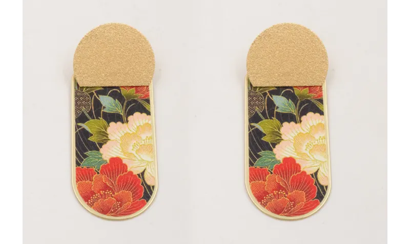 Pendientes perno semi disco satinado dorado mate c