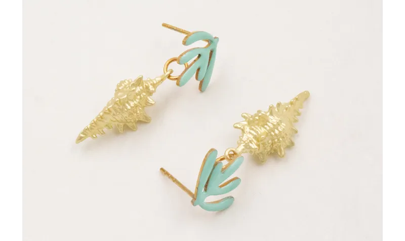 Pendientes perno hojas esmaltadas color turquesa c