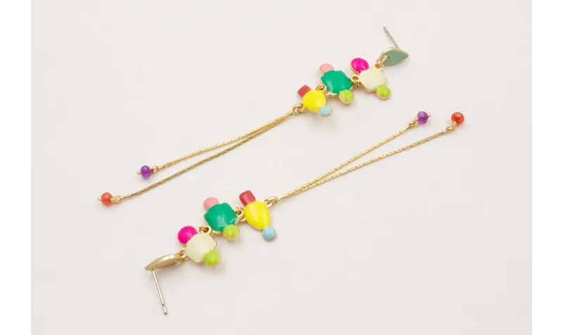 Pendientes perno gota esmaltda turquesa con distin