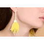 Pendientes lámina satina con flor plana esmaltada 