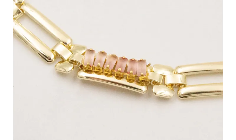 Collar cadena eslabones rectangular dorado con cad