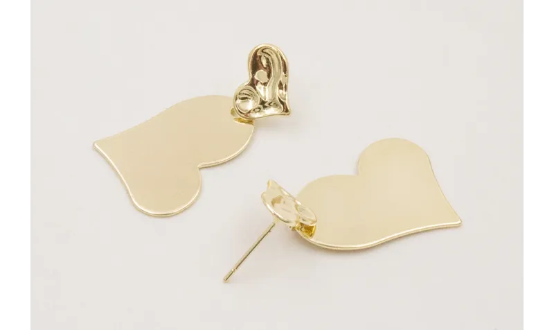 Pendientes perno corazón con colgante corazón todo