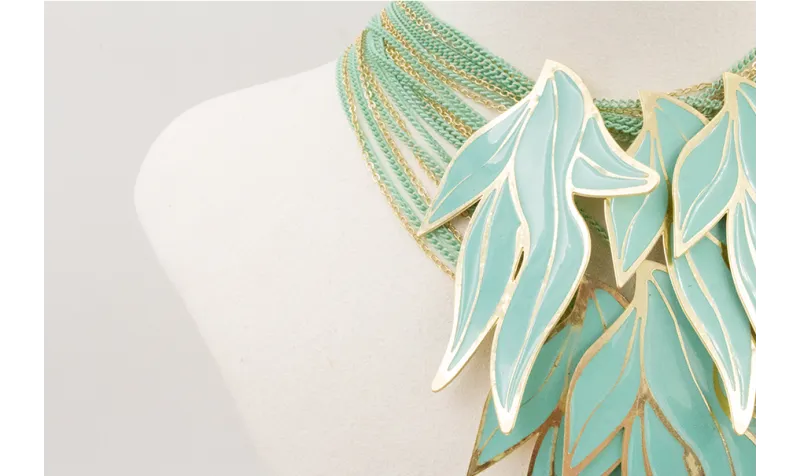 Collar muchas vueltas de cadena esmaltada turquesa