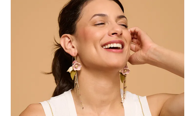 Pendientes aro labrado dorado mate con burruño chi