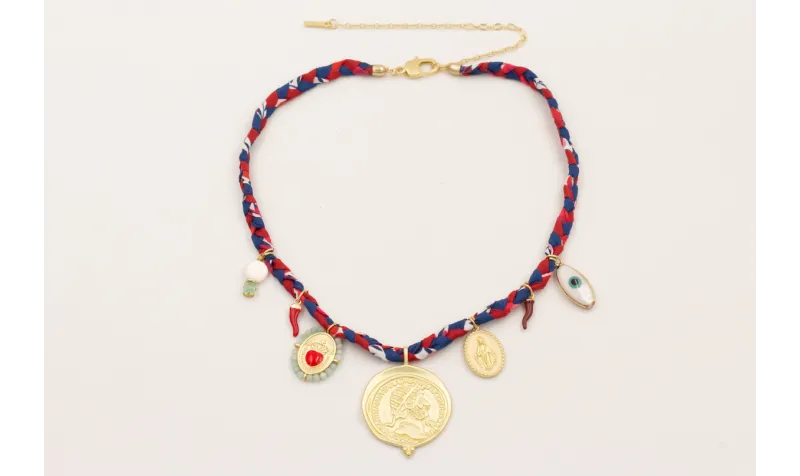 Collar trenza de seda natural roja, azul marino y 