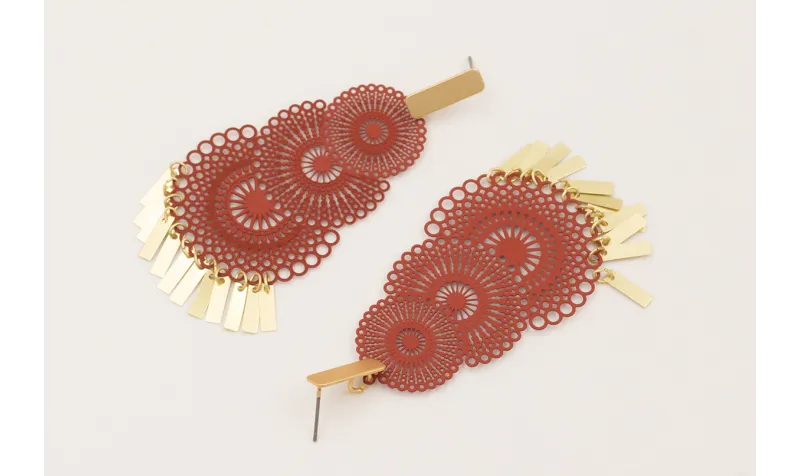 Pendientes perno listón plano con filigrana esmalt