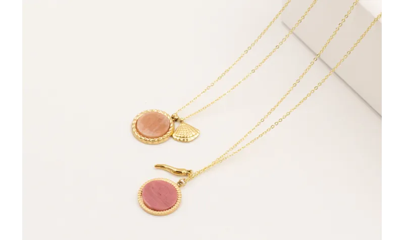 Solitario acero inoxidable con colgante almeja dor