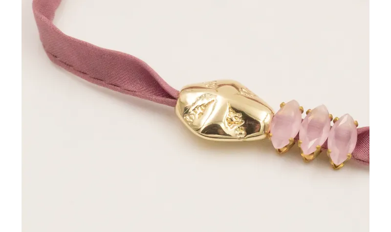 Pulsera seda natural lila con pepita transversal d