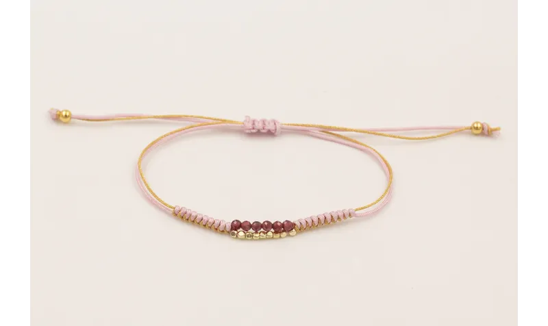 Pulsera hilo macramé lila y dorado con facetadas m