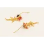 Pendientes gancho con lagarto y chips coral marrón